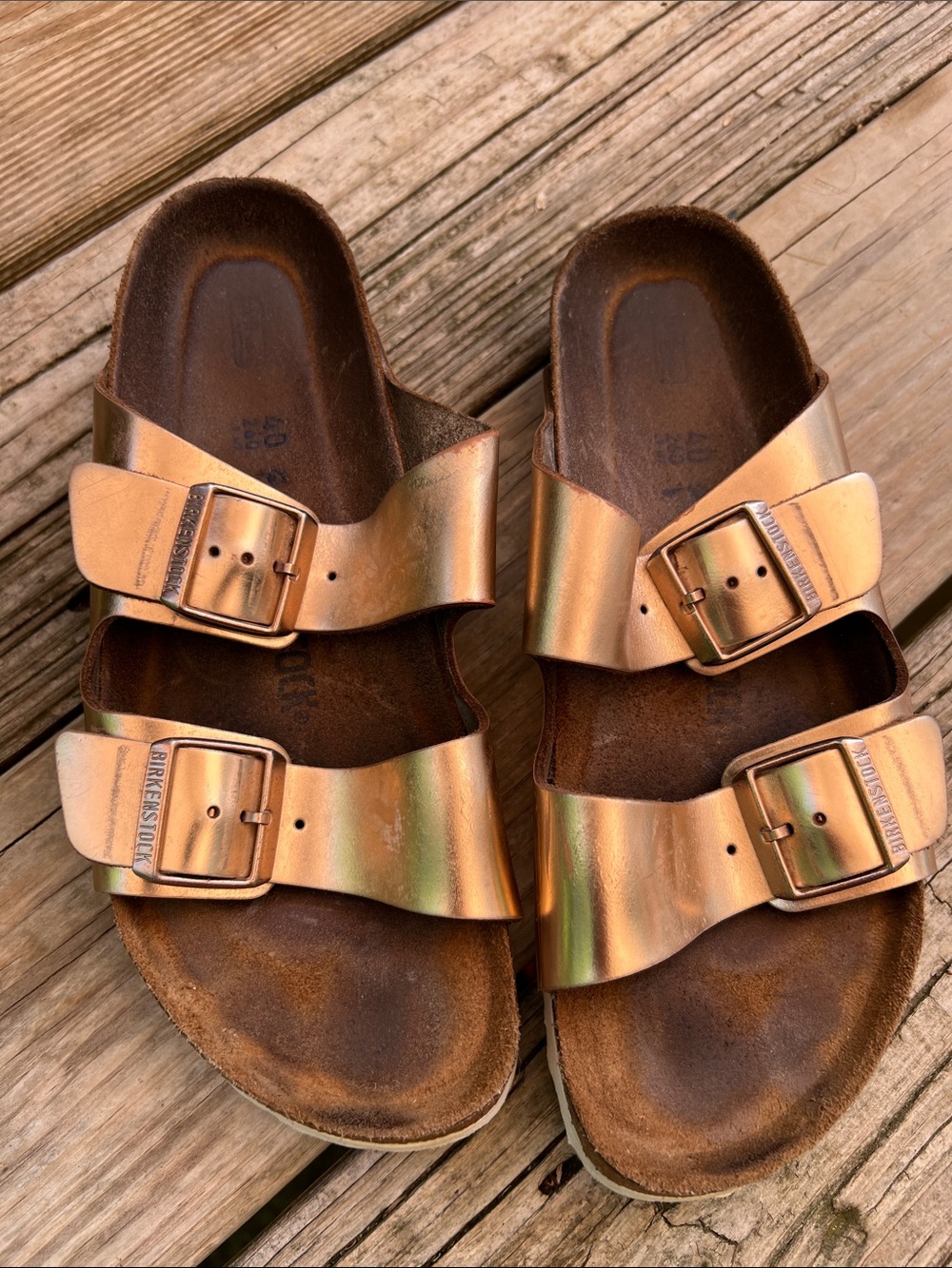 Birkenstock Arizona Ross Gold Two-Strap Sandals sz 40